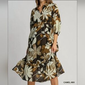 Umgee Floral Camel Mix Dress. Size Large